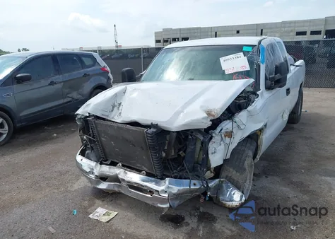 2004 Chevrolet Silverado 1500 z USA, uszkodzony, nr VIN 1GCEC19V14Z237583